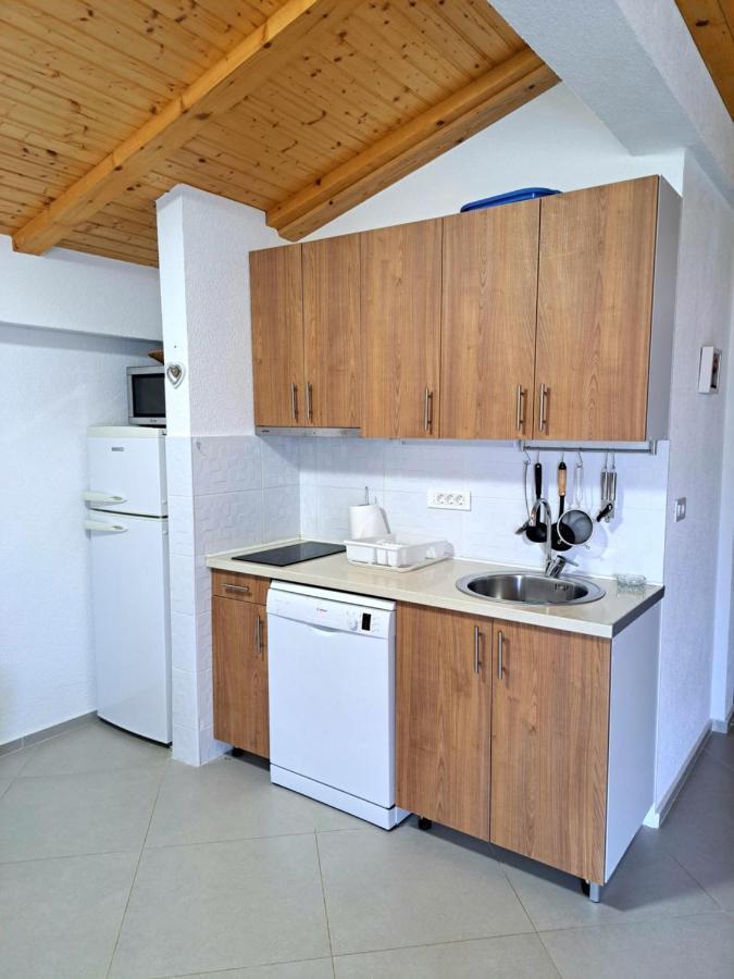 Dk Apartments Krasici 티바트 외부 사진