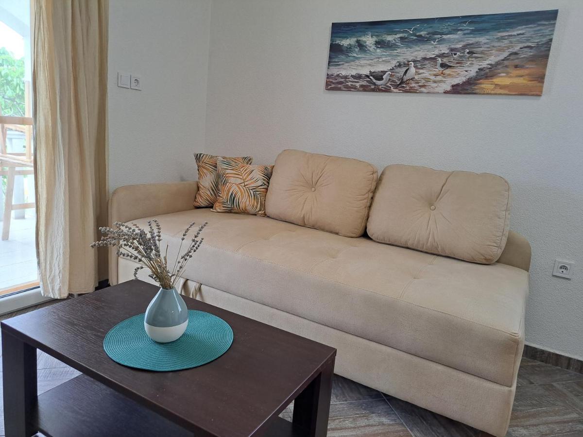 Dk Apartments Krasici 티바트 외부 사진